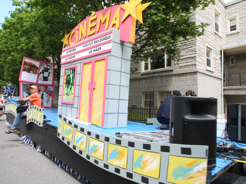 char cinéma défilé Montréal fête nationale